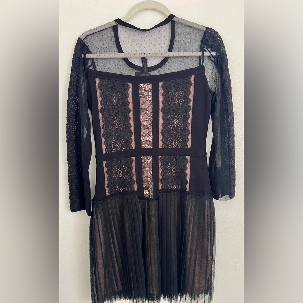 Black long sleeve tulle and lace mini dress